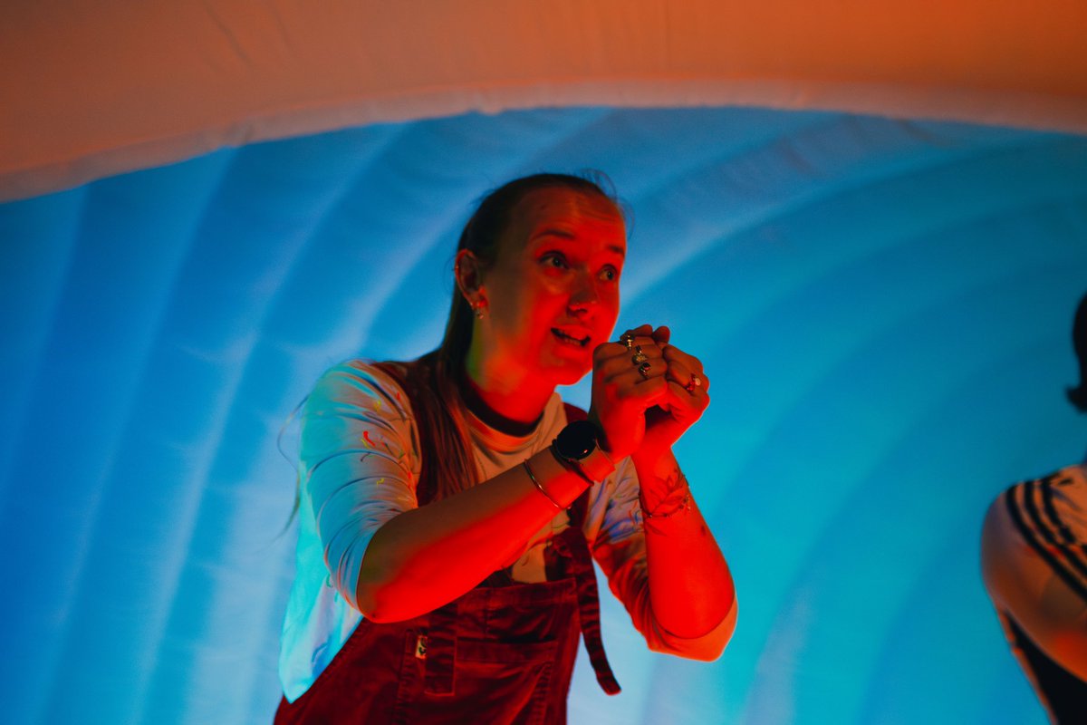 theatre_life2's tweet photo. We absolutely LOVE these INCREDIBLE images of #YourBrainExplained performed @MASTStudios from What’s next Southampton? @ConnectingSoton
courtesy of © @DevPlacePhotos
The young people’s vision behind the festival was so innovative, inspiring & a huge success!
#WNSoton https://t.co/3sLsKyyedv