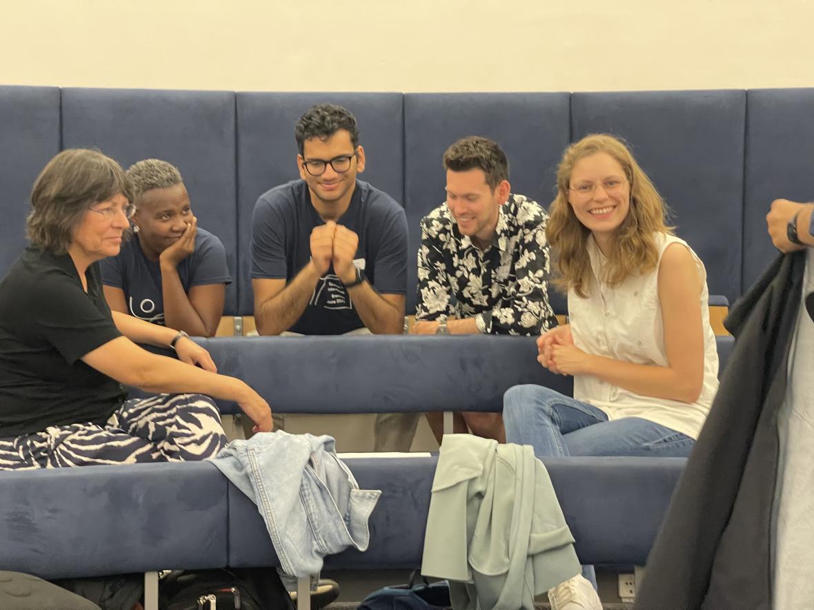 Arpit Bhatia (@arpitbhtia) on Twitter photo Had a great time at the Spaces+Interfaces Summer School last week! The talks and fellow participants were very inspiring. Something I really liked was that 1/4 of the participants were postdocs/faculty and were actively participating in the sessions. Thank you @HCIBremen <a href="/sigchi/">ACM SIGCHI</a> Had a great time at the Spaces+Interfaces Summer School last week! The talks and fellow participants were very inspiring. Something I really liked was that 1/4 of the participants were postdocs/faculty and were actively participating in the sessions. Thank you @HCIBremen <a href="/sigchi/">ACM SIGCHI</a>