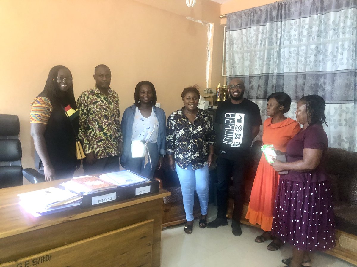 thebarbaracquah's tweet photo. In June, we went on a mission. 
A mission to put smiles on the faces of young girls in the Bole District of the Savannah Region. 
#reusablesanitarypads
#mestrualhygiene
#menstruationisnotanoption https://t.co/jP1AhHi4FJ