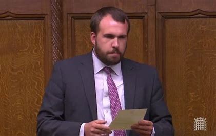 DalbidEU's tweet photo. 'At the top' #ToryMPs have given up on the next GE and are planning for one 6 years off. Sticking Plaster Plans and cans kicked down the road to hit the #Labour Government. 'At the bottom' it's the ‘#NewConservative’ moronic MPs trying to save their arses with more Populist Pesh. https://t.co/BUuwbtF4kJ