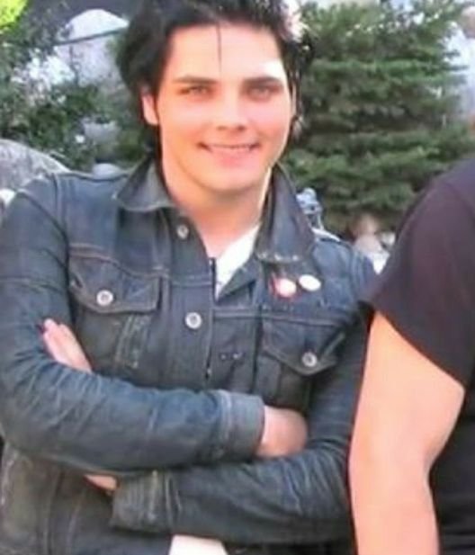 bridget!! 🍸 tweet media