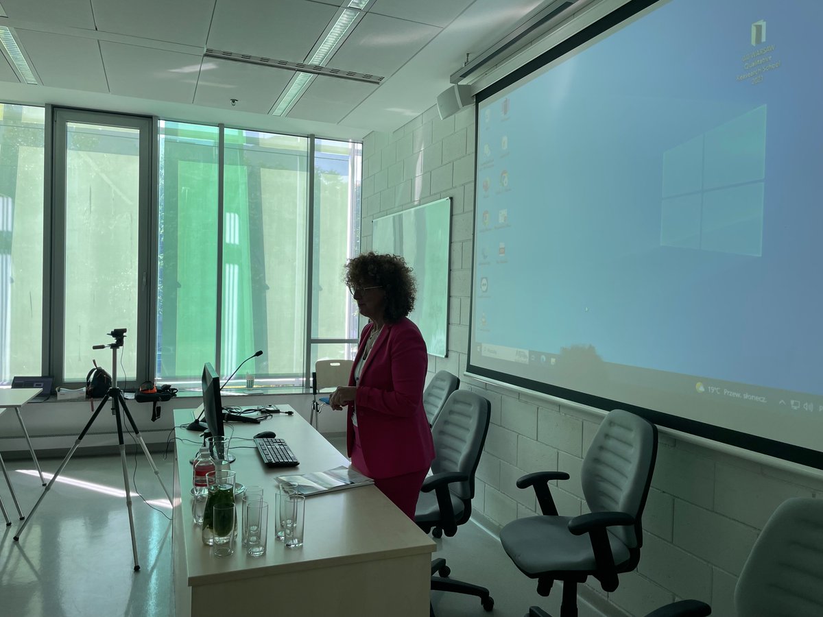 YUNUSERYAMAN's tweet photo. The first day of the International Summer School 2023 on QUALITATIVE RESEARCH AND ACADEMIC INTEGRITY IN EDUCATION at the University of Warsaw. 
https://t.co/uNddzF7d97 https://t.co/IQvX0yD4Fm