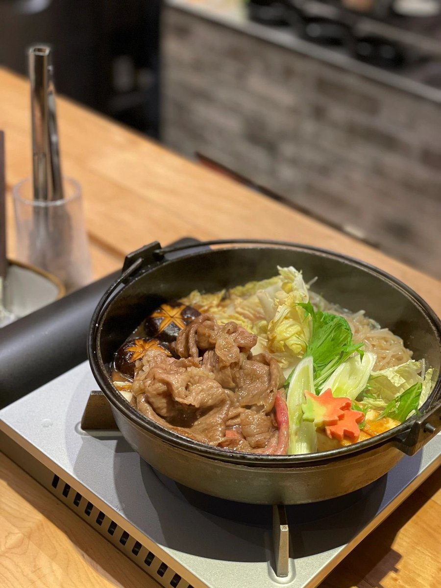 ferchoscdc's tweet image. Happiness is the time to eat hot pot with friends
#hotpot #restaurant #withfriend #singapore