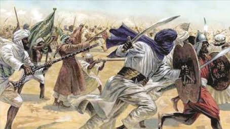 عندما تُدرس لأطفالك أن الذين غزوا وقتلوا وسلبوا ونهبوا وأغتصبوا النساء وباعوا الناس في أسواق النخاسه هم القدوه والمثل الأعلى في الدين والأخلاق !
فماذا تنتظر منهم أن يكونوا حين يكبرون ؟!!!