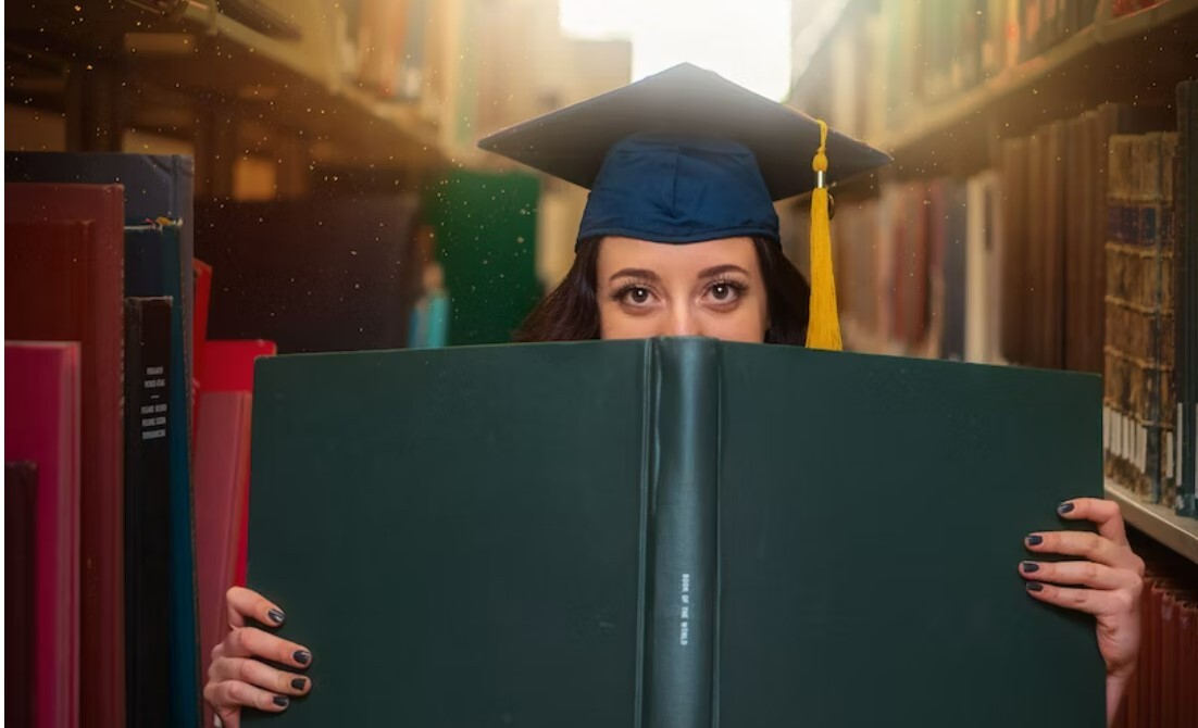ZeeBusiness's tweet photo. 🎓📚 Discover the top 10 MBA colleges in India for business management, as per NIRF 2023 rankings! 🏅
WEB STORY: https://t.co/lvr3aRbVqm
#MBAColleges #BusinessManagement #NIRF2023 https://t.co/v6ukqMwS7T