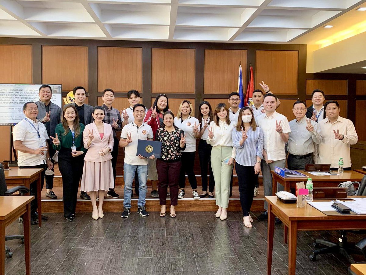 SKMalanday's tweet photo. Maraming salamat po sa ating Sangguniang Panlungsod ng Valenzuela sa paghahain ng isang Kapasyahan (Resolution) bilang pagkilala sa aming nakamit na tagumpay sa nagdaang 4th Philippine Sangguniang Kabataan Awards.
#ExperienceMalanday
#KKMalandayID https://t.co/PSiOeeE3GY