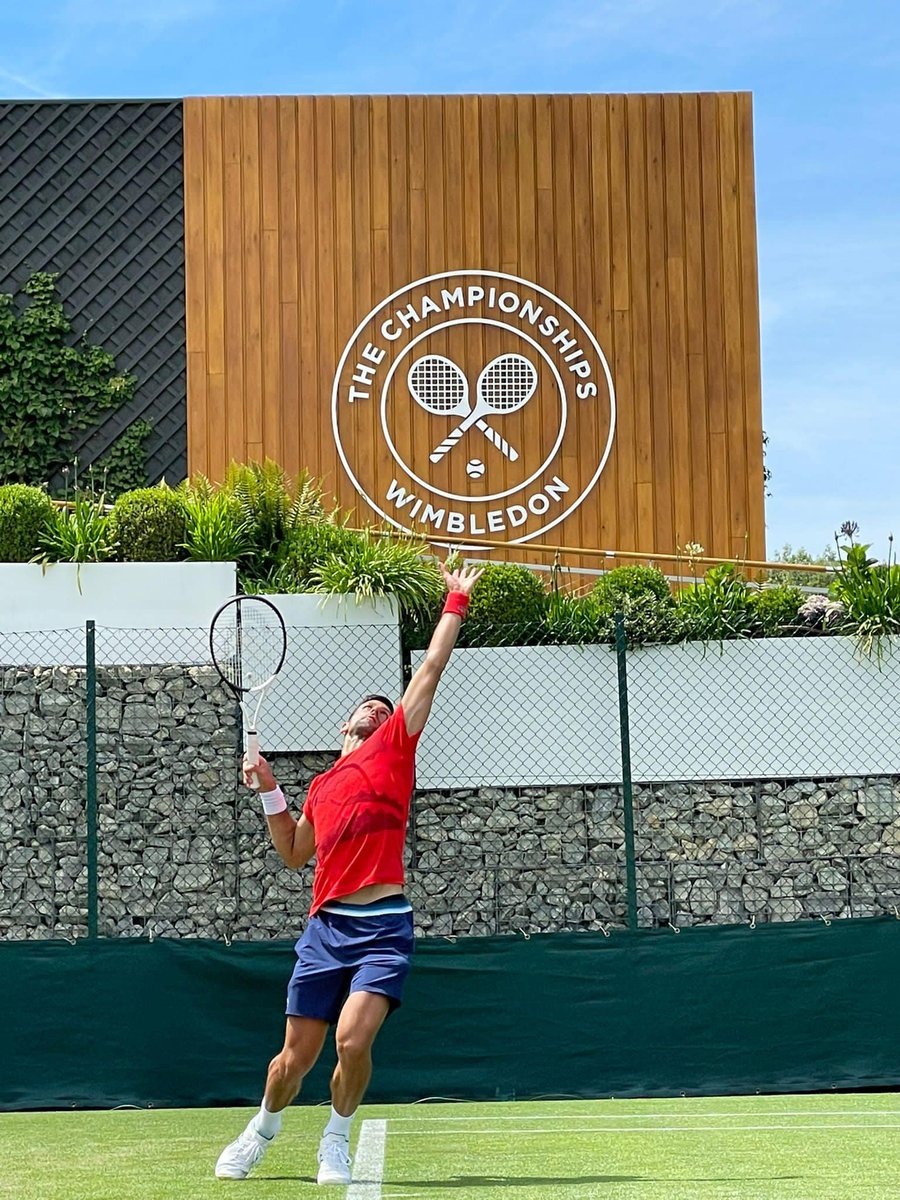 sliceshot1's tweet photo. Let's go! 

Let the fun begin! 🤩

#Djokovic @ #Wimbledon https://t.co/5Tu2rJmChh
