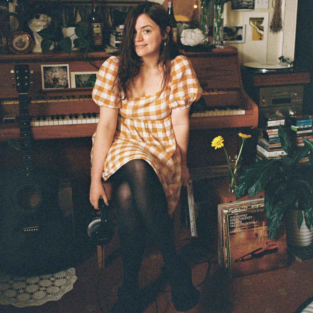 SiobhanIsBack's tweet photo. I've made a brand new post on my @Patreon fanspace about: some upcoming changes to my tiers,
a @CreativeScots application for upcoming music,
a filmscore on the horizon,
and The @SAYaward !
https://t.co/NV214sxuBW
#news #fanspace #patreon #songwriter #composer #indie https://t.co/dBTEeeavw4