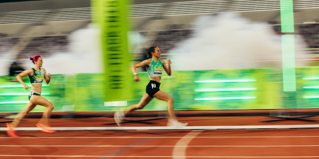 graphmelette's tweet image. On the ground at On Track Nights - Nice #offstory by @on_running Every spring, some of the world’s fastest runners make this pilgrimage to Los Angeles... #ontracknights read more: on-running.com/en-de/stories/… #dreamon #onrunning