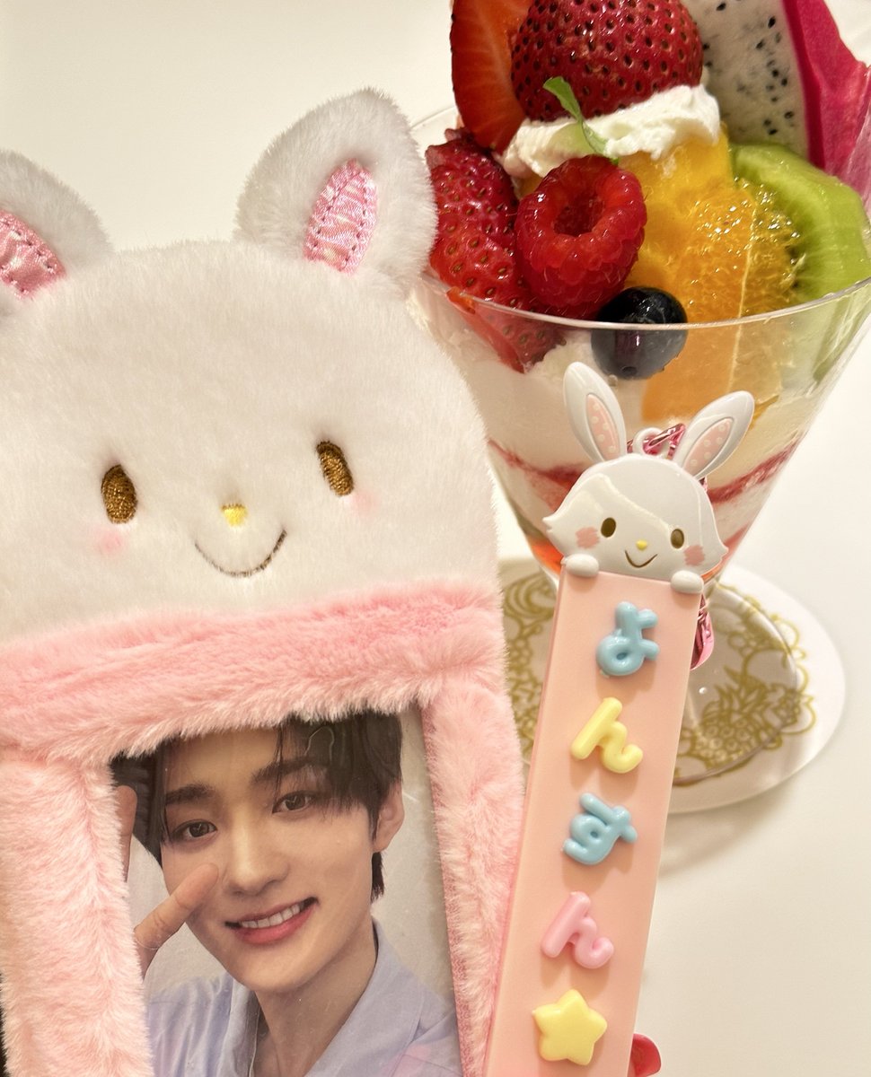 NoControlLove's tweet photo. (๑´ڡ`๑)💕
#Kcal_플렉스
#계현_보장맛집
#용왕님_기미상궁_마쳤어용승 https://t.co/2IYAWuExrf