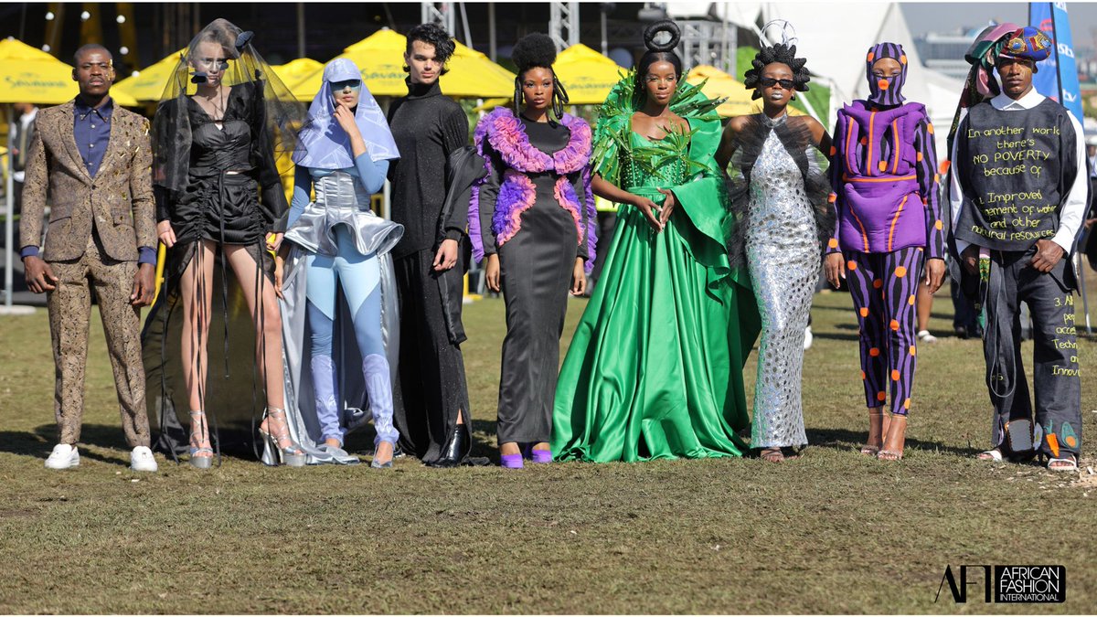 Buhlebonga's tweet photo. Vote for your favourite #AFIFastrack Durban July Challenge Look: https://t.co/N1h73ex4gv
This year's finalists created garments inspired by the Durban July theme "Out of this World" for a chance at fashion glory at the most important equestrian event in the continent. #HDJ2023 https://t.co/EGghKJ4Wwc