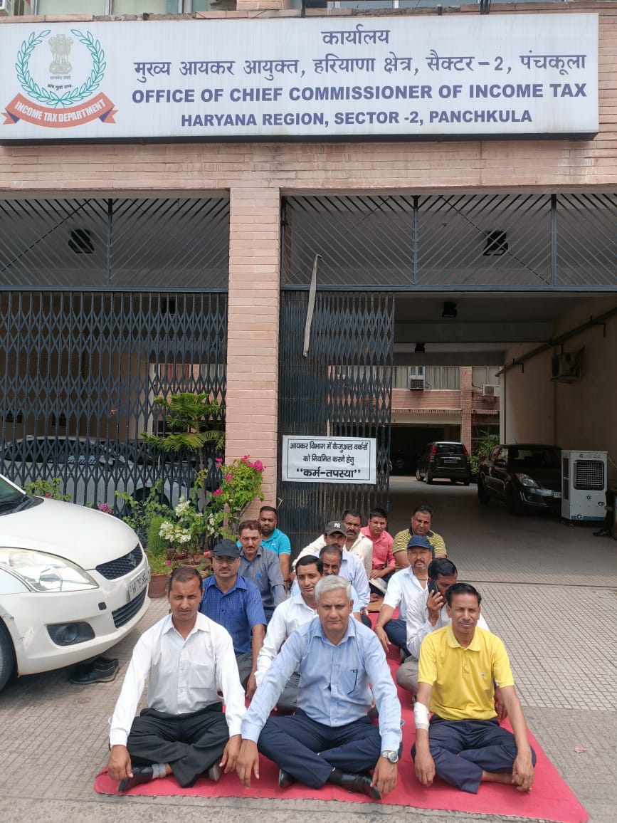 Ashok_kumar15's tweet photo. #60thday #karam_tapasya @PMOIndia @narendramodi @nsitharaman @DrJitendraSingh @FinMinIndia @DoPTGoI @BBCHindi https://t.co/uXmIIvCnSO