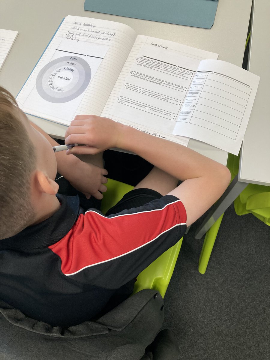 Mrs Routledge tweet media