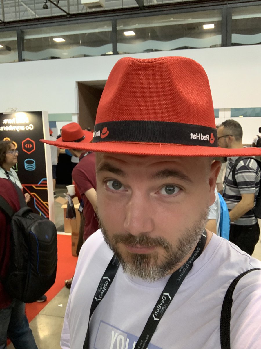 gurugray's tweet image. Went to #devbcn23. Let&apos;s talk.