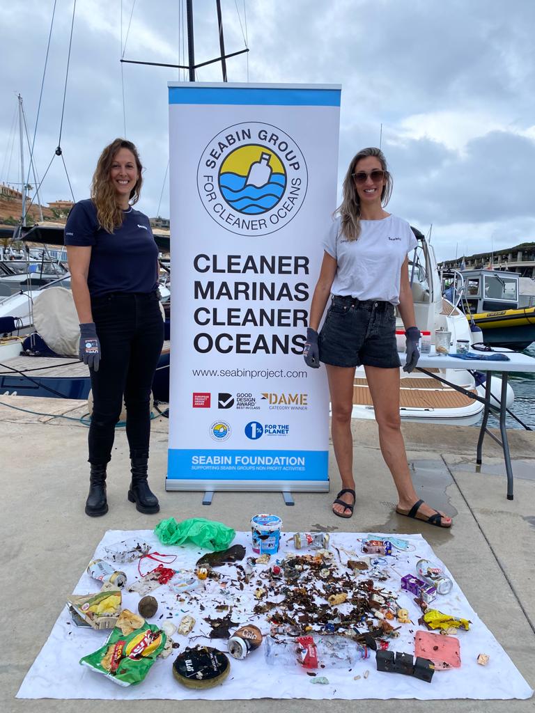 portadriano1's tweet photo. Estos días hemos estado limpiando la playa de la mano de Seabin Project. #seabinproject #portadriano https://t.co/LSBiuAW3HJ