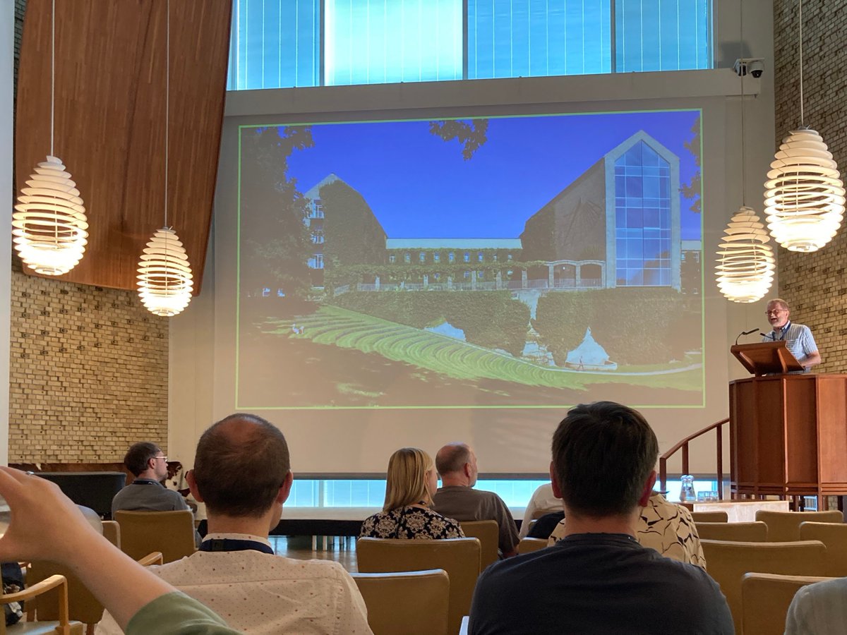IsabellePsych's tweet photo. Last week I got to meet a lot of cool people and listen to a bunch of exciting research at #ICEP2023.

Thanks to all the kind people who were just as excited about my research as I am in the poster session. I will definitely update you about future results! https://t.co/XyP4eUhWrc