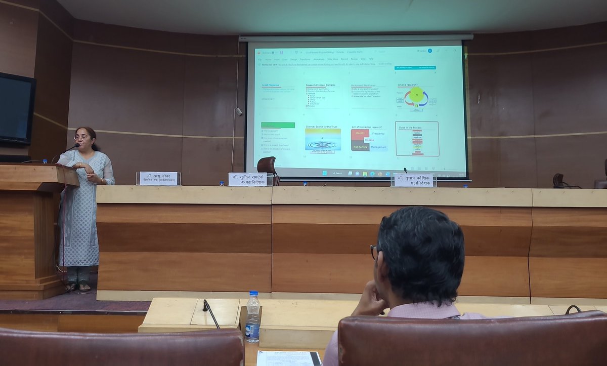 ccrhindia's tweet image. केंद्रीय होम्योपैथी अनुसंधान परिषद के द्वारा आयोजित दो दिवसीय "चिंतन शिविर" में डा  आशू ग्रोवर,  वैज्ञानिक- F, आई सी एम आर ने "How to write Research Proposal" पर व्याख्यान प्रस्तुत किया।
@ICMRDELHI  #IntegrativeHealthcare #ResearchMethod #ResearchPlan #Ayush #Homoeopathy