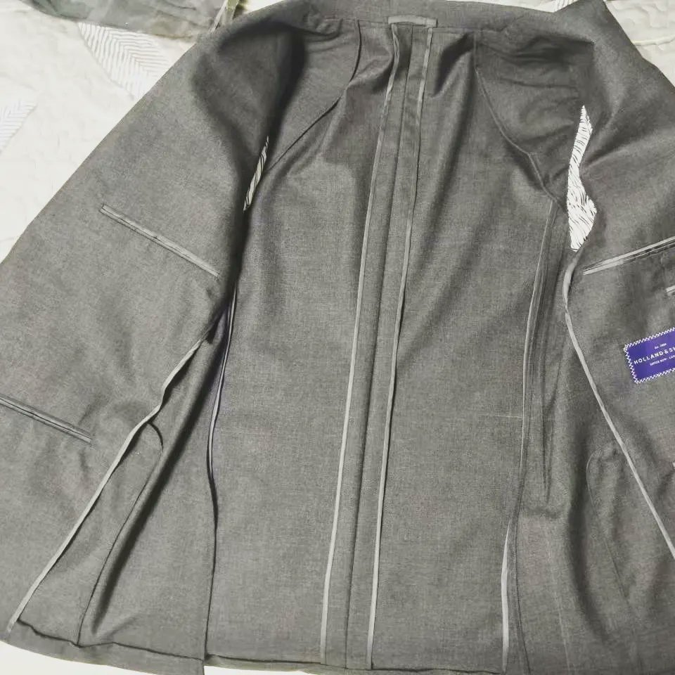 yipwecter's tweet image. Fully Bespoke Grey Jacket North Lapel Single 3 roll  2 Buttons Unlined Style.

@world_of_tailor 

#bespokesuits #bespoke #bespoketailoring #mensfashion #suitandtie #suits #suit #suited #style #suitedup #fashion #menswear #tailoring #formalwear #menstyle #suitstyle  #fashionmen