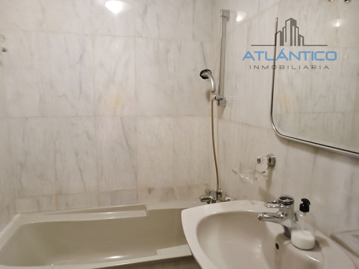 #PisoEnVenta en #Coruña en Avenida de la Habana: 100 m² construidos, 3 dormitorios, 2 baños, garaje, trastero, 2º planta exterior.atlanticoinmobiliaria.com/ad/101706174