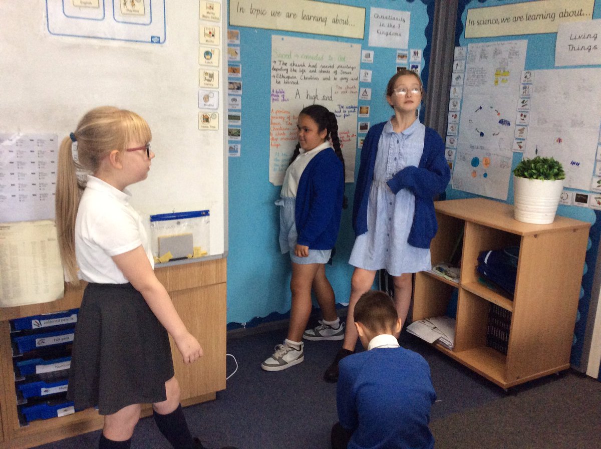 GSPSIndia's tweet photo. @GSPSIndia have created freeze frames and thought-tracks this morning to empathise with our characters - The Varmints @GwladysStPrim #GSPSREADERS https://t.co/quOD5h4w2q