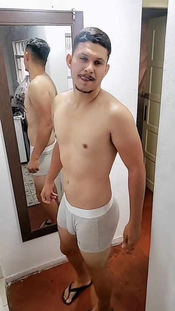 RICARDO1AVANTE's tweet photo. Tudo AQUI, GG GIGANTE 🍆🍑 https://t.co/XsaRCaJWTg