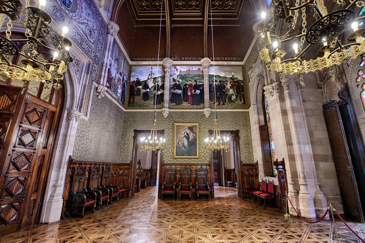 CentrosCant's tweet photo. 🏰 Descubre el majestuoso #PalacioDeSobrellano y deja que su fabuloso patrimonio arquitectónico te guíe a través de la historia de Cantabria 💫

🎟️ Reserva tu entrada en nuestra web https://t.co/loJswrhd97 https://t.co/dbIjSGKKY3