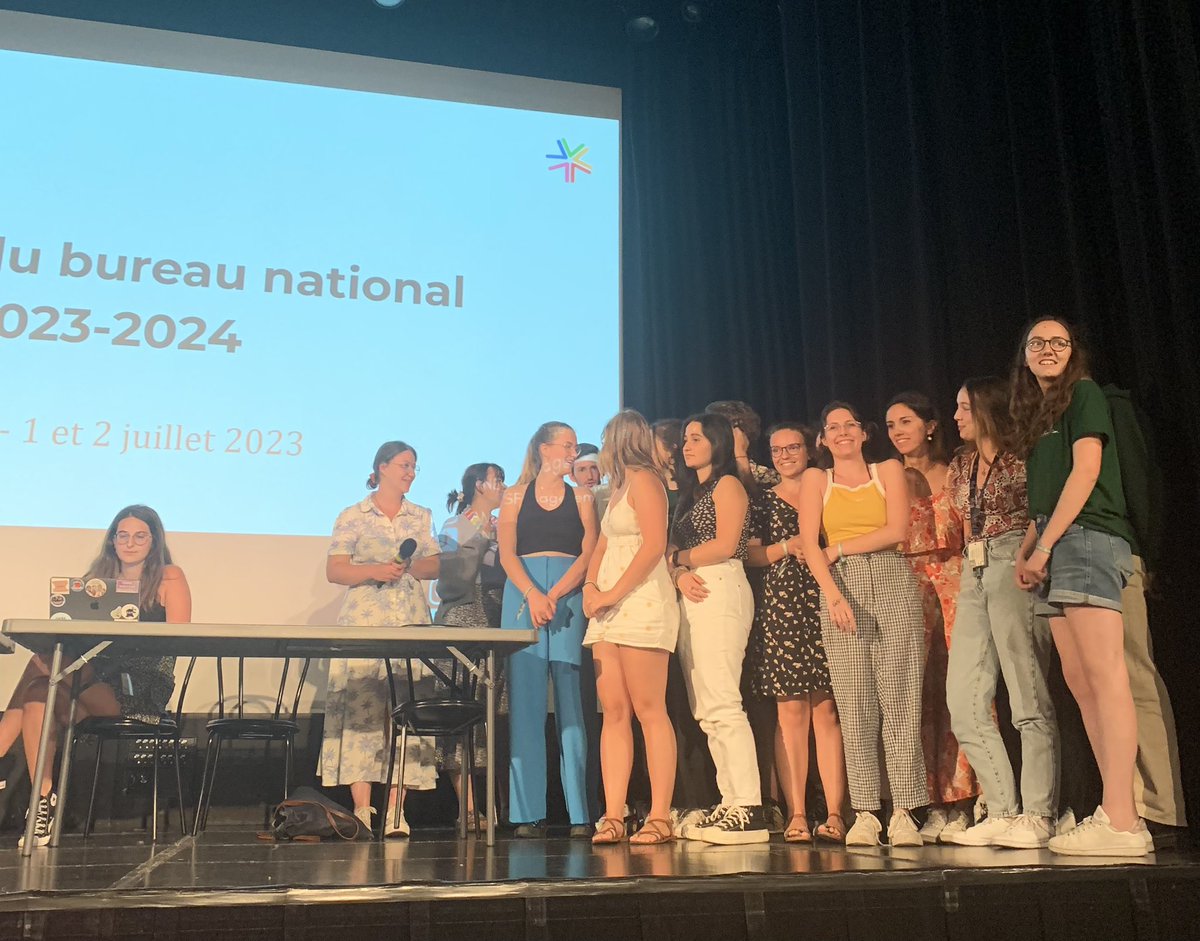 Heloise_Tnt's tweet photo. Ce WE, avait lieu le XXieme congrès de l’ @ANESF_FR sur la santé environnementale. Le bureau 2023-2024 a pu être élu et je suis heureuse d’en prendre la présidence. 

Bravo à l’ancien bureau et au travail  accompli pendant ce mandat. Nous tacherons d’être à la hauteur. https://t.co/kXBh3x1M3b