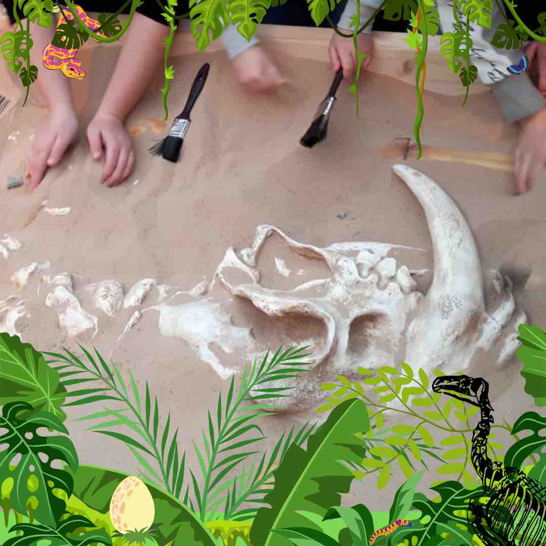 Eeeeeeeeeeeeeeeeeek Dino 🦖 Day is this Saturday!!! Can’t wait to see you all on Saturday 8th July from 11am to 4pm in Uxbridge town centre! We have a wide range of activities and performances at various intervals throughout the day! Plus some AMAZING selfie opportunities 🦕