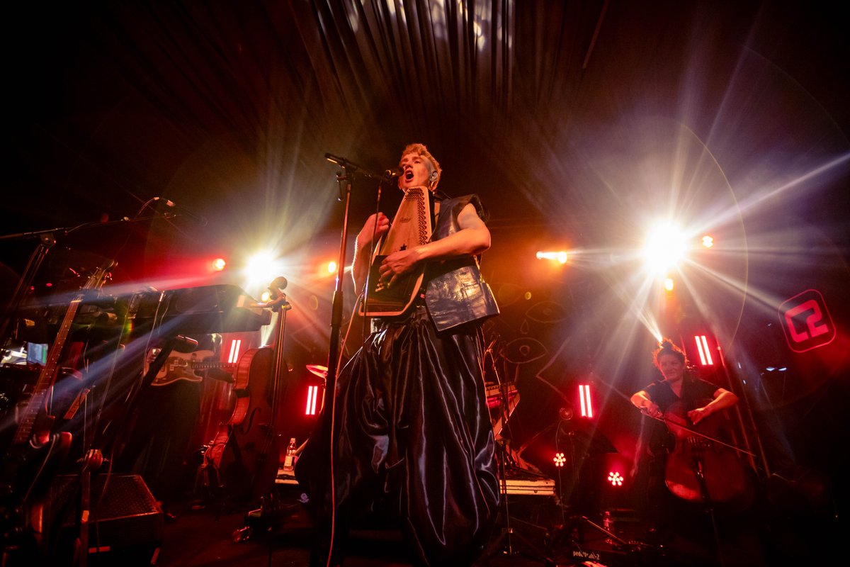 What a perfect night Friday was! Drag royalty <a href="/misterjoeblack/">Joe Black</a> got us all to singalong and then the wonderful <a href="/_PATRICK_WOLF/">Patrick Wolf</a> did an incredible set to get us through these Hard Times. 🎻🐺

📸 - Charlotte Horton