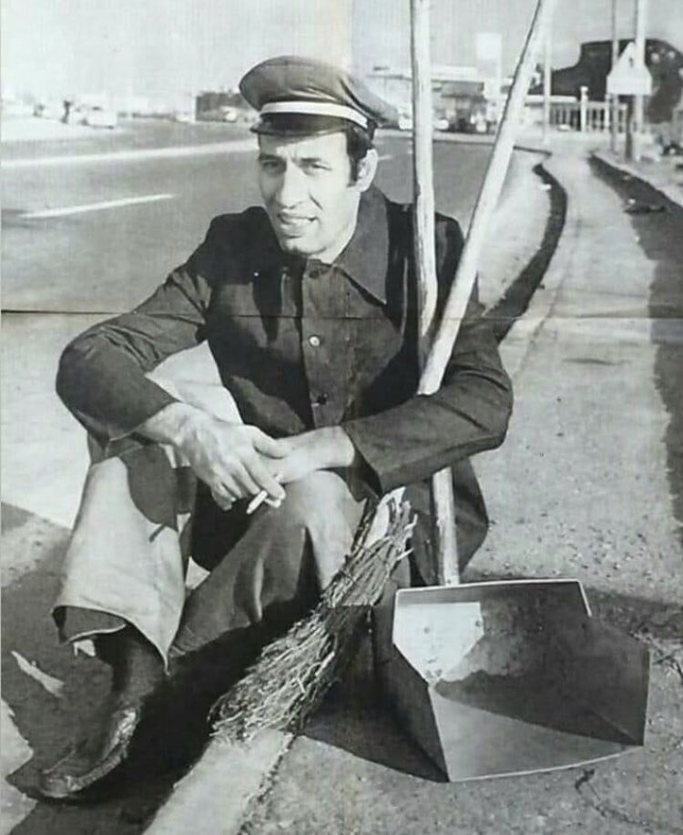 "Türklüğü her baş, her omuz, her yürek kaldıramaz." #KemalSunal