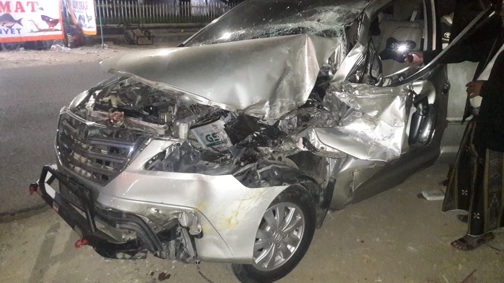 Edytawang's tweet photo. Semalam yai Wahid pengasuh ponpes Al Anwar 
Kena musibah 

Semoga segera diberikan kesembuhan operasinya

Al Fatihah https://t.co/Cejjz1O5Xd