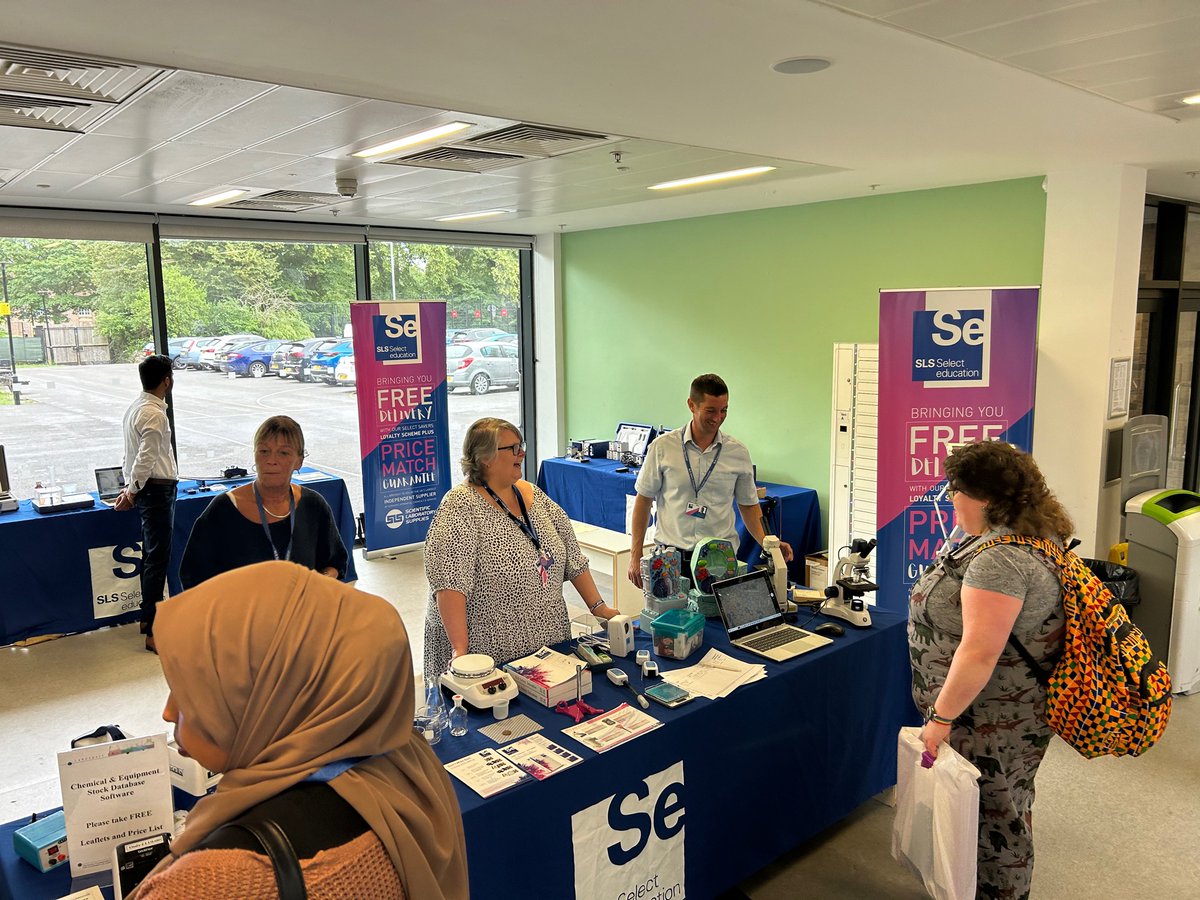 SLSSelectEd's tweet photo. Our team had a fantastic time at the John Booth #scitechconf last week! It was great to see so many of you there, huge thanks t everybody that joined us 😃👨‍🔬👩‍🔬 https://t.co/JL37UVz69f