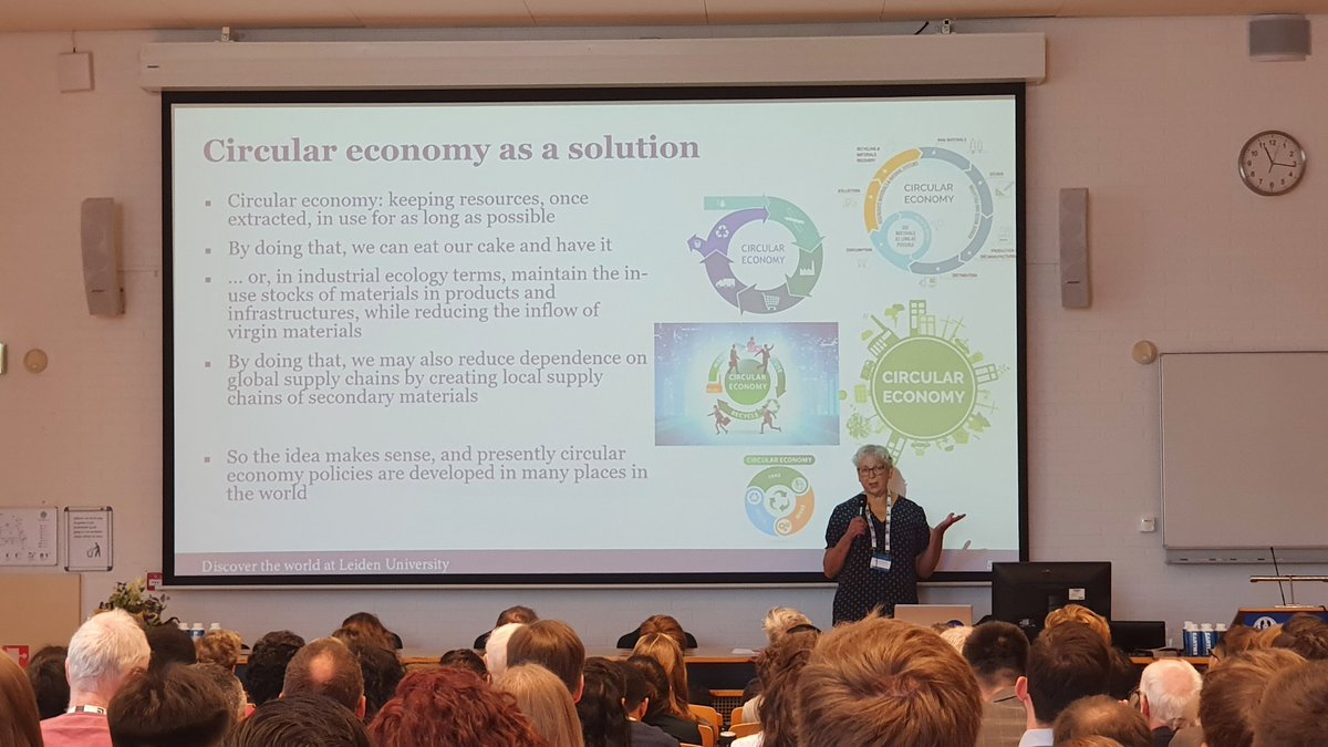 marieyesse's tweet photo. Ester van der Voet @UniLeiden explains why #circular #economy is a "cake we can eat and keep too" : showcasing @nlenvironagency commissioned studies to map the Dutch urban mine! #ISIE2023

Find publications here (WP4):
➡️ https://t.co/sYnBQnIRGL https://t.co/7kOi29OOvL
