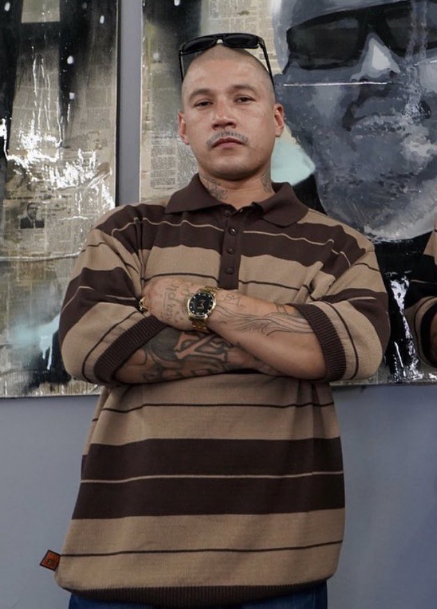 Placerealstreet's tweet photo. #FBCOUNTY チャーリーブラウンシャツ Real OG Style🔥

https://t.co/7iQ0pAUdRe

#CHARLIEBROWNSHIRT #ogshirts #og #chicano #ストリートファッション #ストリートスタイル #StreetStyle https://t.co/DQnkVvyEkl