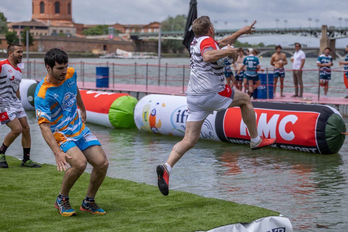 🏉💦 <a href="/WateRugby/">Eden Park WateRugby 🏉💦</a> 2023📍 #Toulouse 

👉 La CAPEB #Occitanie participait  au 🏆 Tournoi des #entreprises avec <a href="/reponcapeb/">Jean-Christophe Repon</a> Pdt de la <a href="/capeb_fr/">La CAPEB</a>  — ancien champion de #France de #rugby.  L' occasion de "mouiller le maillot" et de représenter les #artisans du #bâtiment sur le terrain.