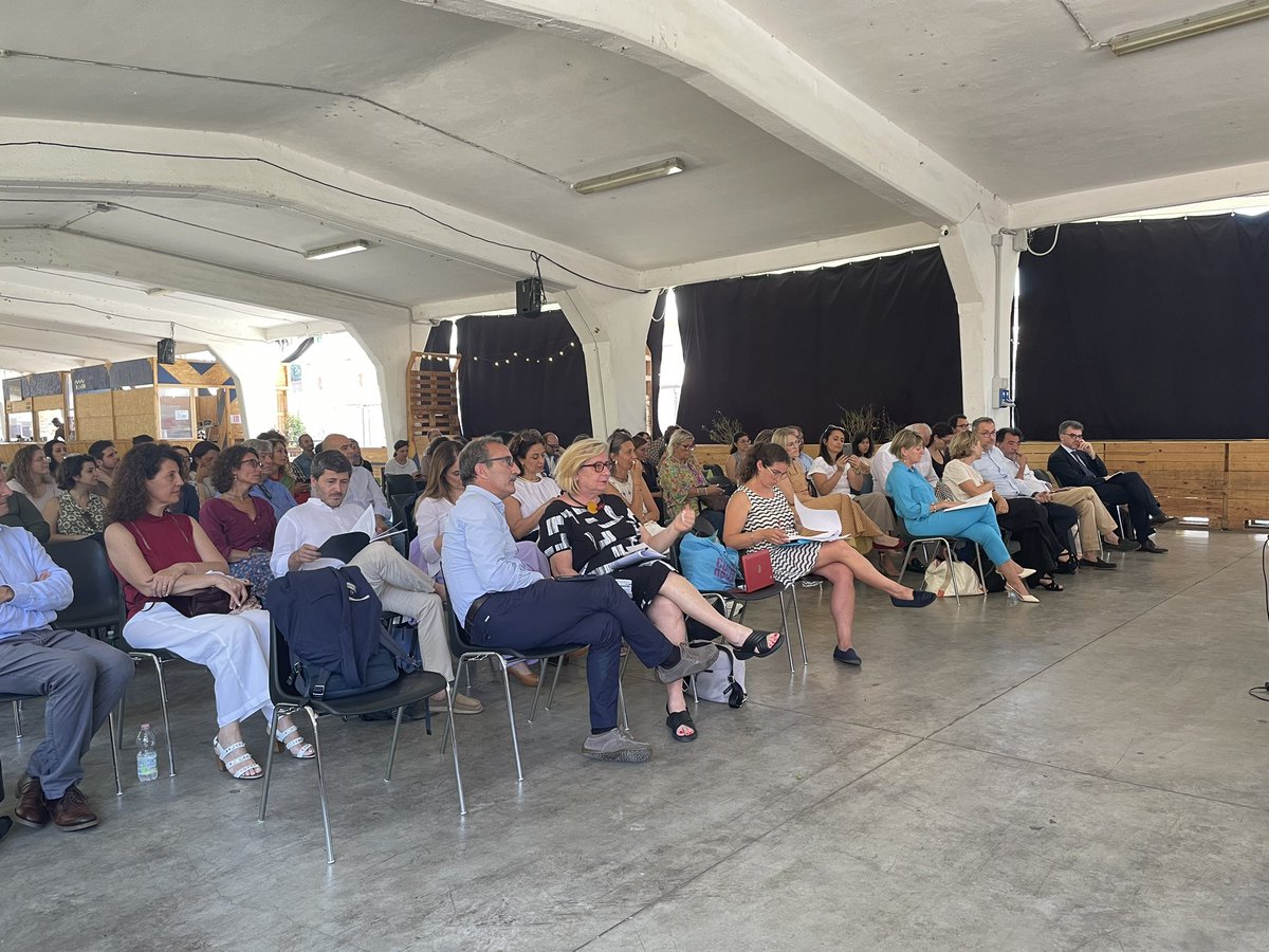 CoopCultureIT's tweet photo. Al via con i saluti del Presidente @adrianorizzi60 l’Assemblea delle Delegate e dei Delegati CoopCulture a @BolognaDumbo https://t.co/s3EUERLwZ7