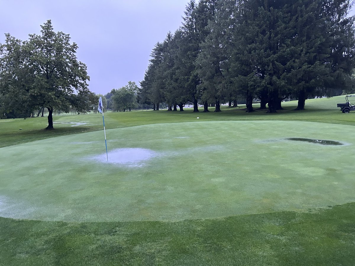 BigSwillySafa's tweet photo. Another 2.7” in the last 24hrs. We have some additional water hazards out there! https://t.co/rz6XRWAX7H