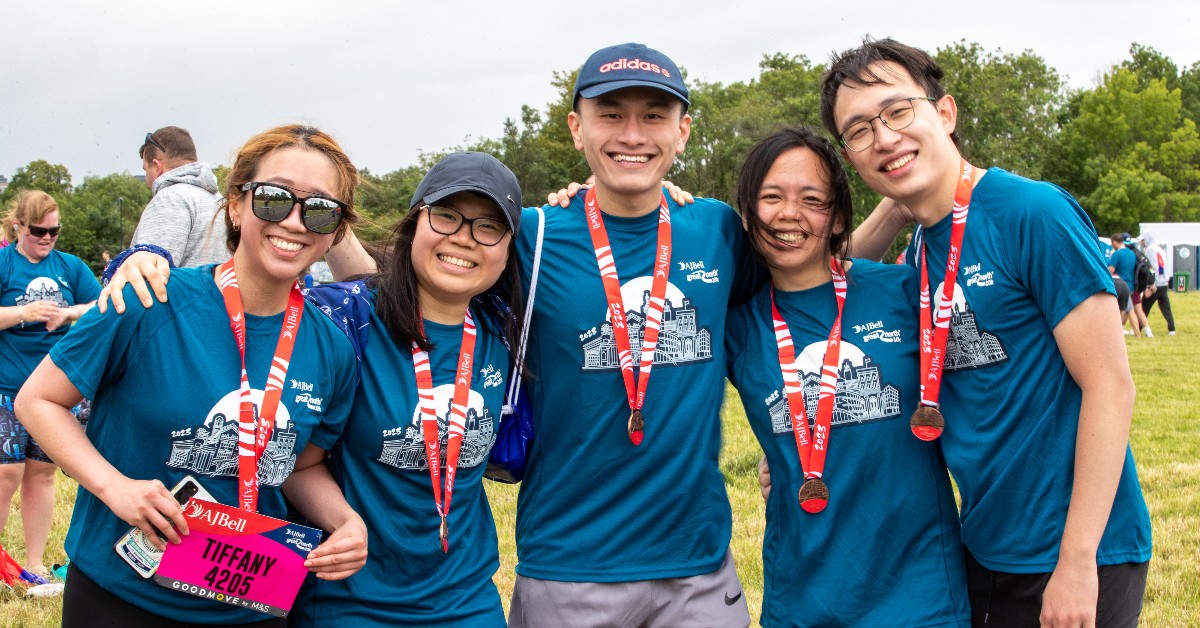 Great_Run's tweet photo. It's time to show off your INCREDIBLE achievement this #MedalMonday! ๐
๐
๐If you ran the AJ Bell #GreatNorth10k yesterday, we want to see your #FeelGoodRunning medal photos! ๐ธ
Make sure to share your photos in the comments below and tag @great_run and @lifeatajbell! ๐โค๏ธ https://t.co/e2T76jtrO0