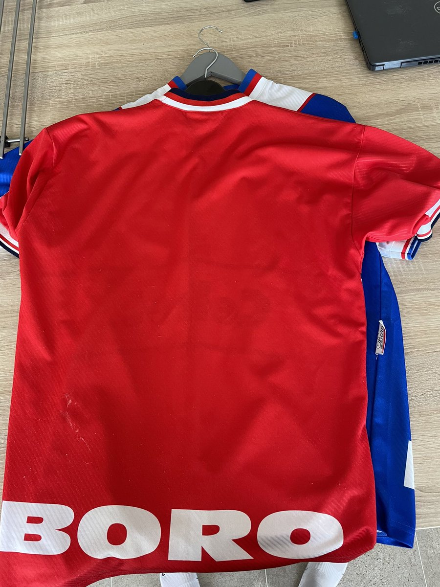 jacklp2000's tweet photo. Middlesbrough 1997-98 Home shirt

Size XL 

Great condition 

£65

£5 postage https://t.co/IvLUM6WrpH