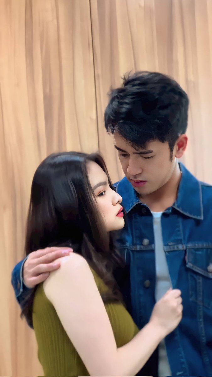 simpbarda's tweet photo. BarDa who? It's MonDing 🙂💜

#BarDa | #FiLay  • MonDing https://t.co/JSJks5hARz