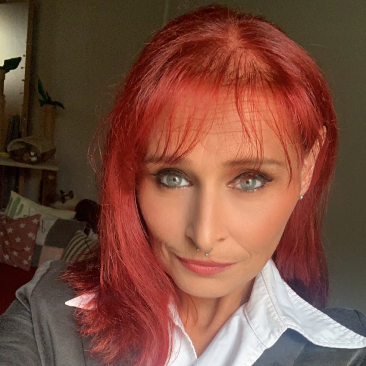 n3_niii's tweet photo. Einen geschmeidigen Wochenstart gewünscht ihr Lieben 🥰☀️
Alle gut im Montag angekommen ?& geht’s euch gut ? 💜
Wer hat unter den #Fortniter mal wieder Bock auf ein Custom-Game ?
Kein Cup, kein Turnier sondern mehr Spaß?
#Gaming #Fortnite #CustomGame #TwitterWorld https://t.co/4wAeELhytx