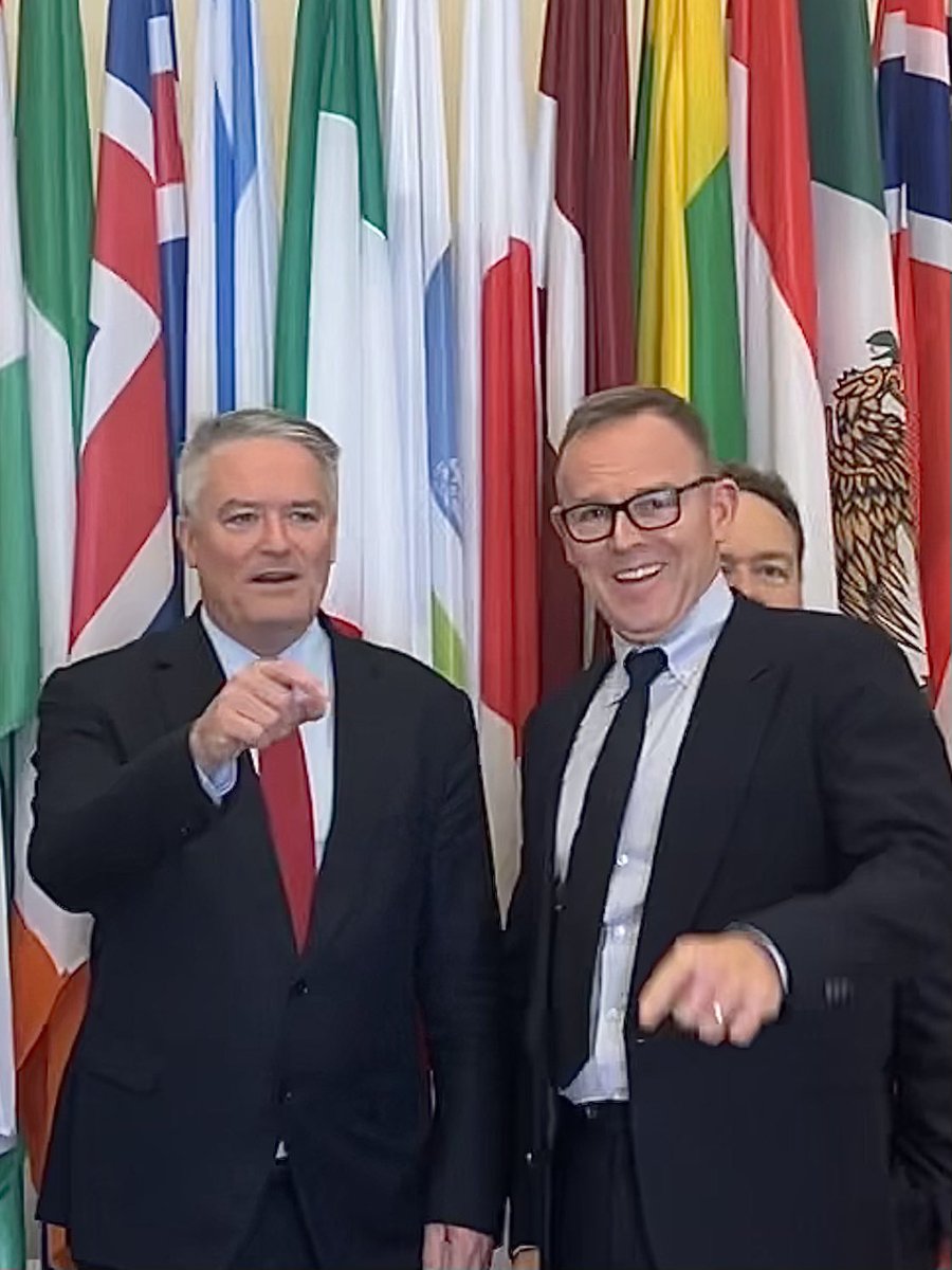 Home ADVANCED MANUFACTURING GROWTH CENTRE