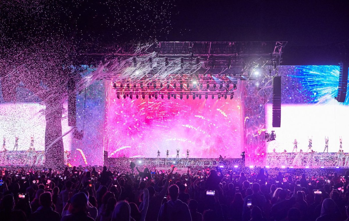 BP4ACES's tweet photo. Blackpink headliners of 

Coachella 2023            Hyde Park 2023 https://t.co/NzerD5nHyO