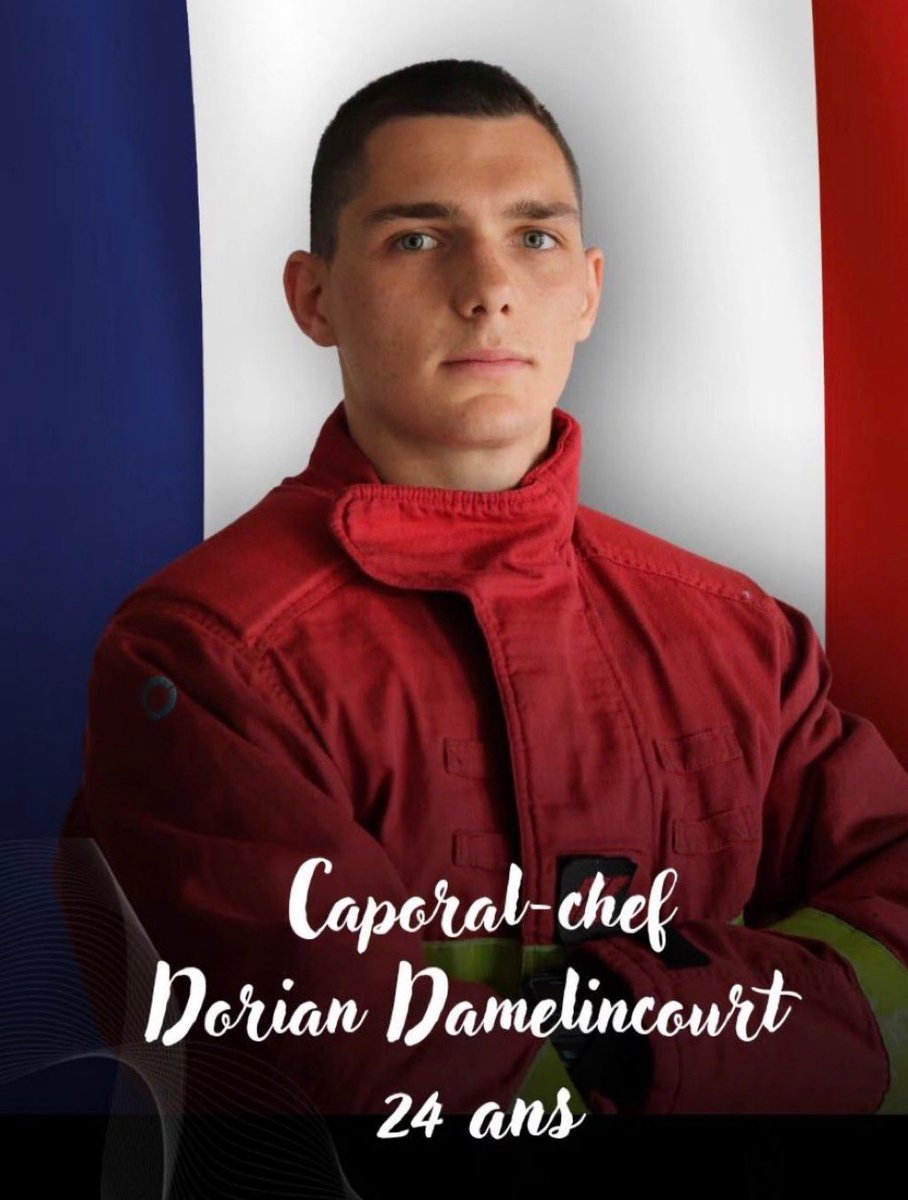 titibellini's tweet photo. Toutes mes condoléances à la famille. #emeutes https://t.co/uaUj8yY7GS