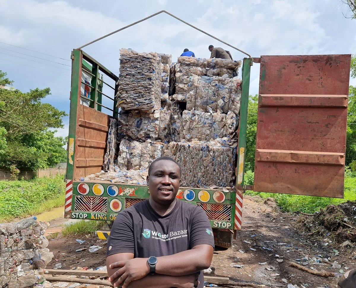 chemistvictor's tweet photo. Scaling #women-led #circular #businesses leveraging #digital #technology @wastebazaar across underserved #urban municipalities in #Nigeria is my major goal for the year 2023. It's mid year, and I'm glad to have created 30 new businesses through the #plasticeconomy. #Growth #SDGs https://t.co/7FGC0XmqGs