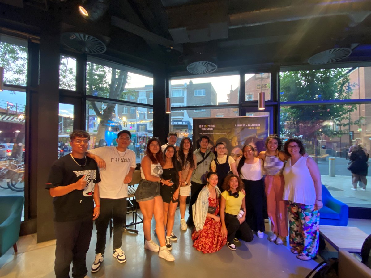 St. Francis Xavier Sixth Form College (@sfx6thform) on Twitter photo Another fantastic theatre trip for our Spanish A level students. Not only did they get to see the amazing production Pablo Escobar is not my Uncle at <a href="/BrxHouseTheatre/">Brixton House</a>, they also got to meet the cast afterwards! #Latinx #spanishalevel #sixthformcollege Another fantastic theatre trip for our Spanish A level students. Not only did they get to see the amazing production Pablo Escobar is not my Uncle at <a href="/BrxHouseTheatre/">Brixton House</a>, they also got to meet the cast afterwards! #Latinx #spanishalevel #sixthformcollege