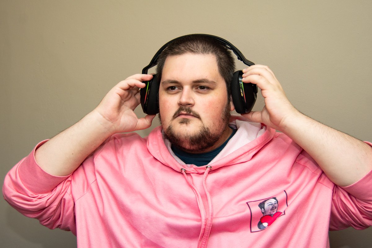 HenricoMorton10's tweet photo. 🔵Lightspeed
🔵Lightsync
🔵@LogitechG 

Starting the week off with my G733's and G502 X PLUS

What are your go-to everyday favorite peripherals? 
Comment down below!

I am partnered with @LogitechG 

#ad #logipartner #G733 #g502XPLUS #logitechg https://t.co/tTefWI4c4q