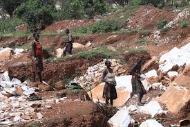 DrLogiel's tweet photo. THE MINING AND MINERALS ACT,2O21
Article 244 of the Constitution of the Republic of Uganda.
@Parliament_Ug @KagutaMuseveni 
Corruption regarding SHARING OF ROYALTY is killing Karamoja’s Leap towards Dev't.
Mining opportunities meant to regenerate Kja are exacerbating poverty. https://t.co/GYNkF6hxy9
