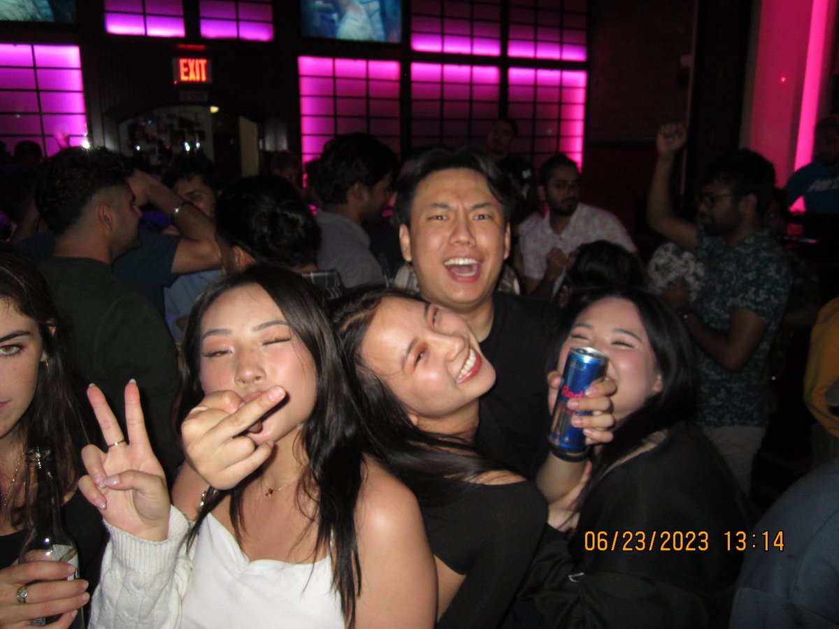 butteryfingers7's tweet image. did someone say girls night out