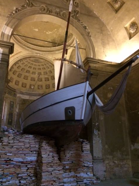 11,  12 e 13 luglio, nelle serate di 'Dedalo. Storie persone futuro', la Chiesa sconsacrata di San Marcellino con l'opera Naufragio con Spettatore, sarà aperta al pubblico dalle 17 alle 24🤩
Non perdetela!